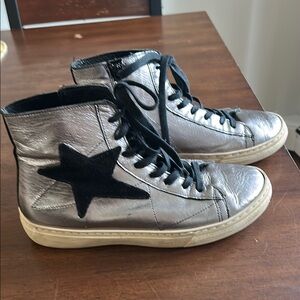 Women’s Piranha Sport  High-Top Sneakers made in Italy - great condition